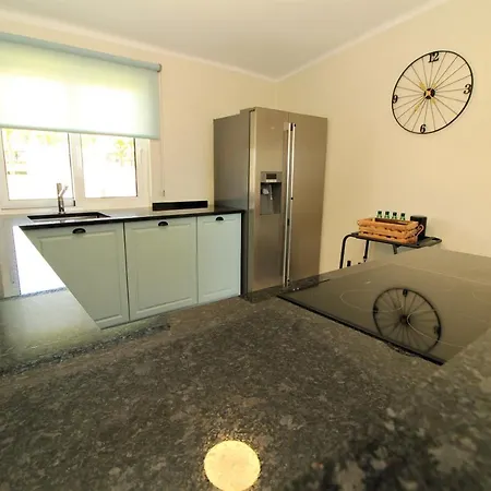 Ocean View Hydrangea - 2 Bedroom At Sao Rafael Beach, Apartment