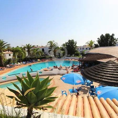 Апартаменты Ocean View Hydrangea - 2 Bedroom At Sao Rafael Beach,